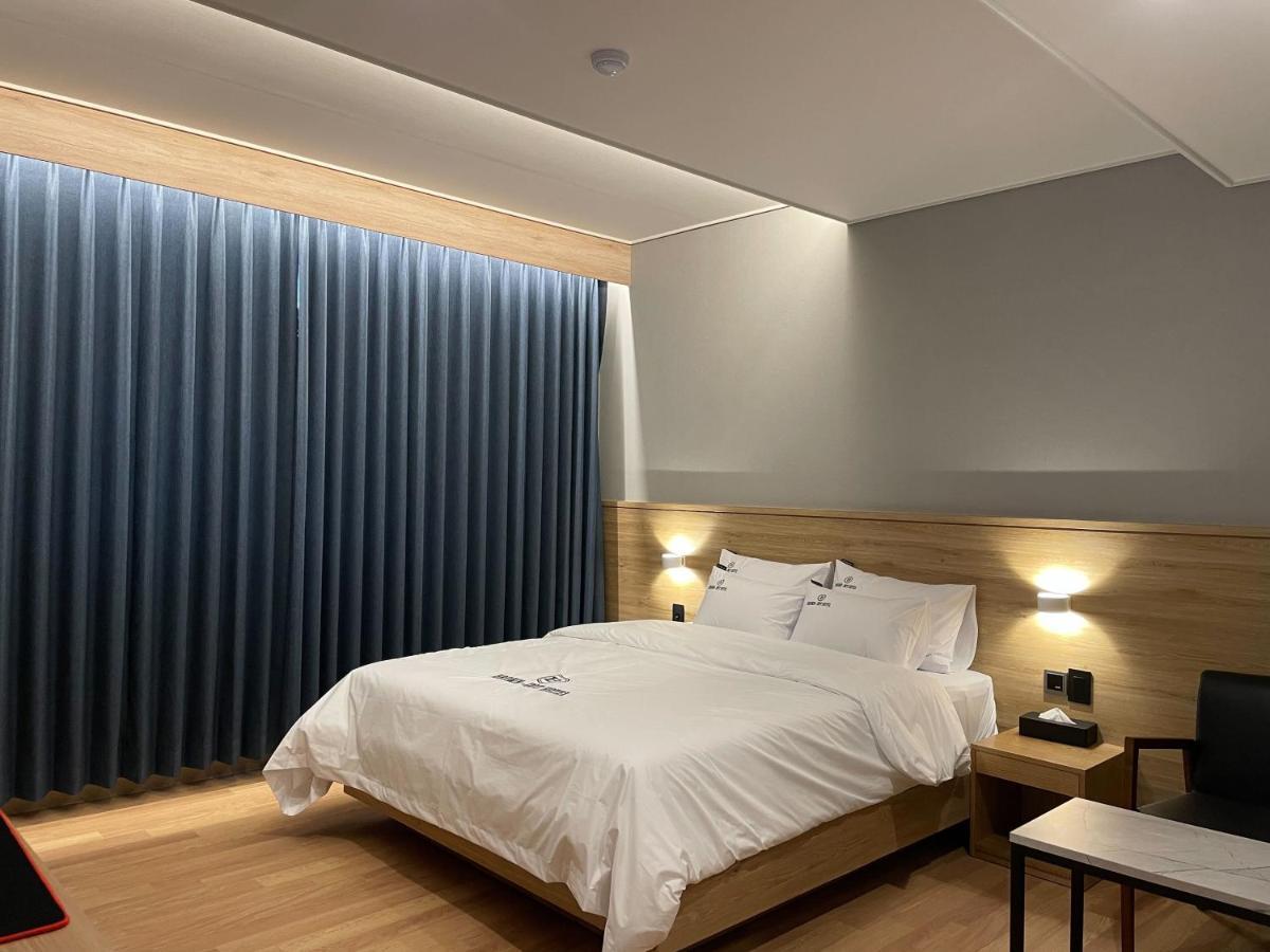 Brown Dot Hotel Gwangju Hanam Gwangju Metropolitan City Exterior photo